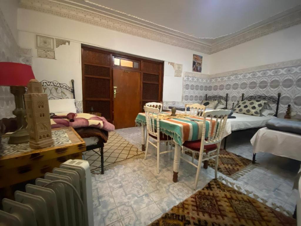Riad Fez Hostel Luaran gambar